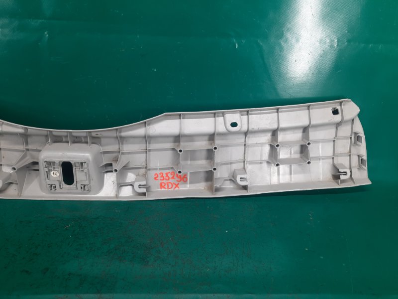 Накладка на порог багажника RDX 12-19 2017 Внедорожник 3.5 J35Z2