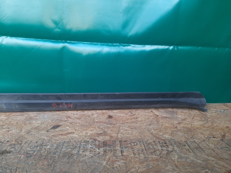 Накладка порога наружная правая MDX (YD2) 06-13 2008 Внедорожник 3.7 J37A1