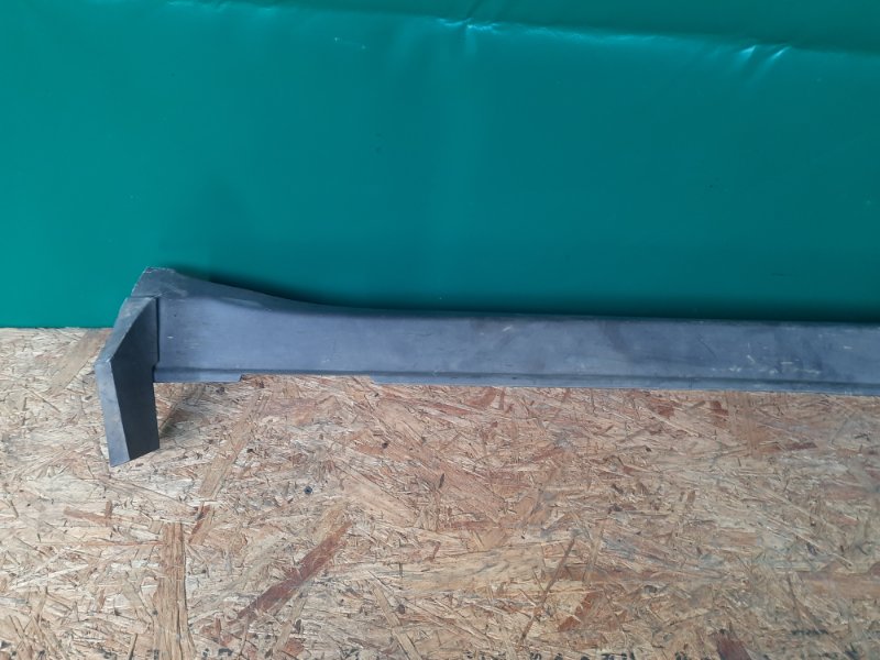 Накладка порога наружная правая MDX (YD2) 06-13 2008 Внедорожник 3.7 J37A1