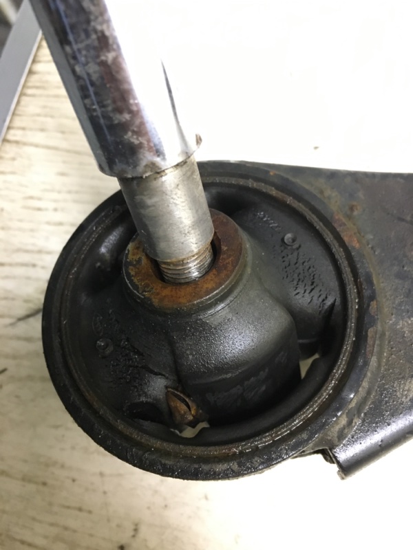 Рычаг передней подвески нижний левый FORTE/CERATO TD 08-13 2009 TD 2.0 G4KD