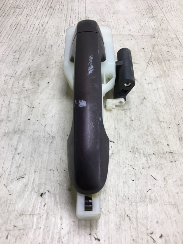 Ручка двери наружная задняя правая FORTE/CERATO TD 08-13 2009 TD 2.0 G4KD Ручка двери наружная задняя правая FORTE/CERATO TD 08-13 2009 TD 2.0 G4KD