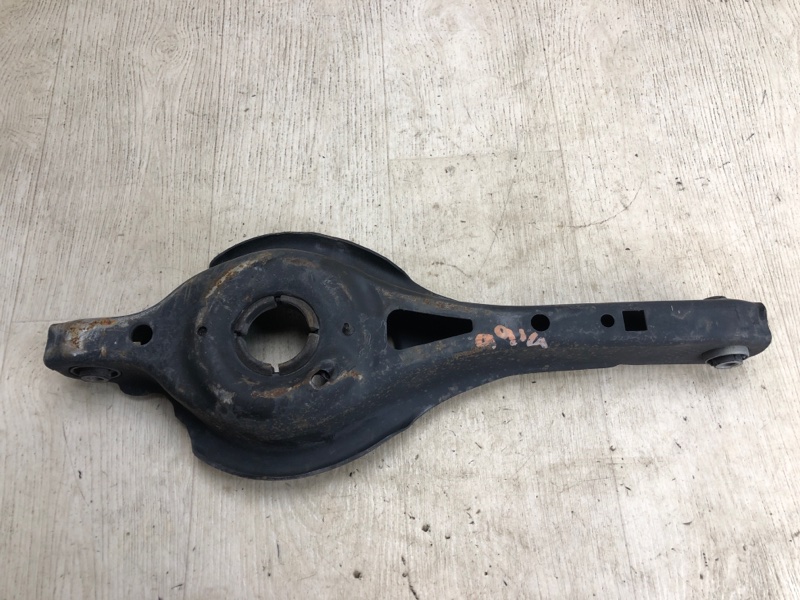 Рычаг задней подвески поперечный ESCAPE 12-19 2014 TM2 2.0 HDTX