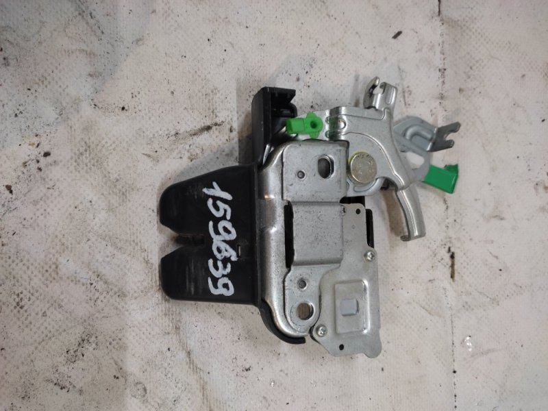 Замок крышки багажника TOYOTA SOLARA 03-09 2008 MCV31 Кабриолет 3.3 3MZFE 64600-AA010 Б/У