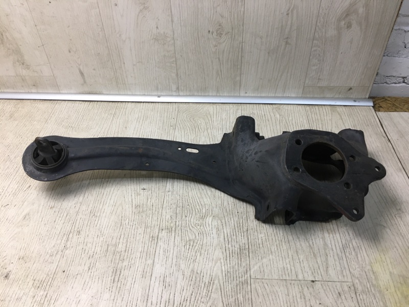 Рычаг задней подвески продольный задний правый FORD FOCUS 10-18 BK 2.0 XQDA