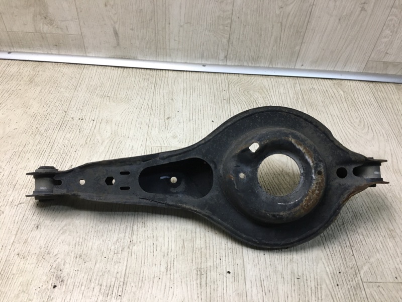 Рычаг задней подвески поперечный нижний FOCUS 10-18 2013 BK 2.0 XQDA Рычаг задней подвески поперечный нижний FOCUS 10-18 2013 BK 2.0 XQDA