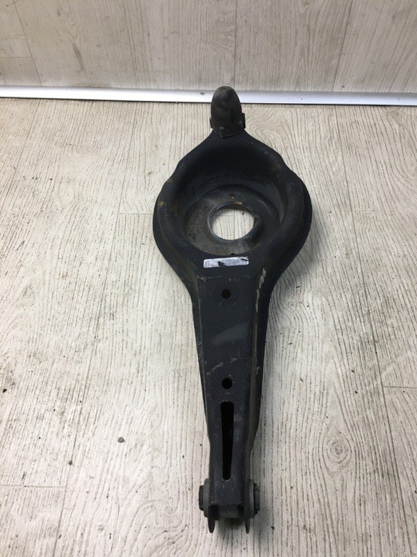 Рычаг задней подвески поперечный нижний FOCUS 10-18 2013 BK 2.0 XQDA Рычаг задней подвески поперечный нижний FOCUS 10-18 2013 BK 2.0 XQDA