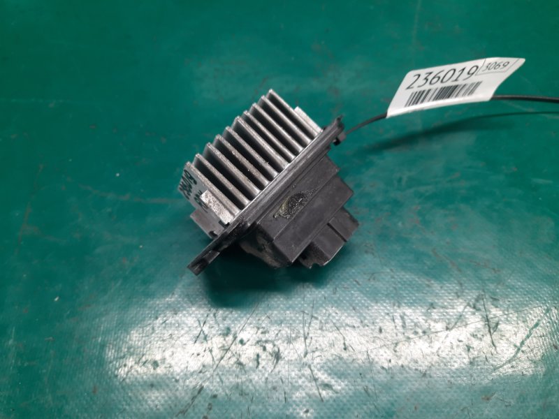 Запчасть резистор печки ACURA RDX 12-19 2013 Внедорожник 3.5 J35Z2 79330-TR0-A01 Б/У Резистор печки ACURA RDX 12-19 2013 Внедорожник 3.5 J35Z2 79330-TR0-A01 Б/У