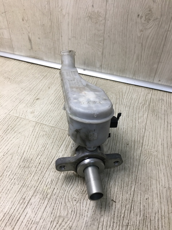 Главный тормозной цилиндр JOURNEY 08-20 2013 JC 3.6 ERB Главный тормозной цилиндр JOURNEY 08-20 2013 JC 3.6 ERB