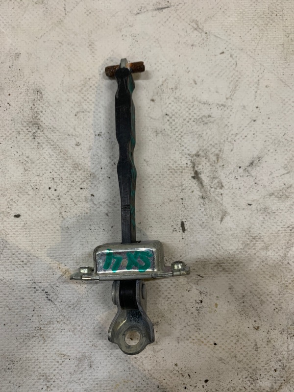 Ограничитель двери передний левый SX4 06-13 2008 Хетчбек 2.0