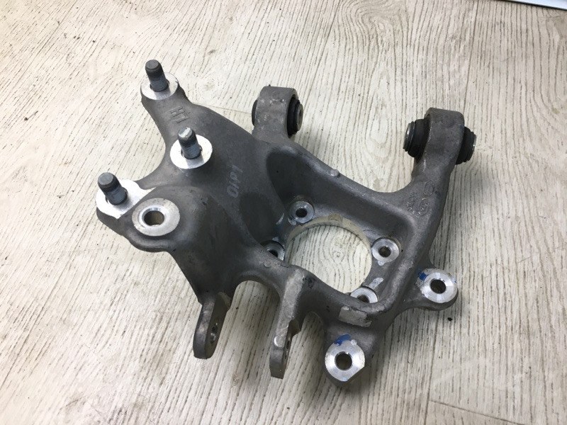 Запчасть цапфа задняя левая KIA OPTIMA JF 15-20 2016 JF 2.4 G4KJ 52710-C2100 Б/У Цапфа задняя левая KIA OPTIMA JF 15-20 2016 JF 2.4 G4KJ 52710-C2100 Б/У