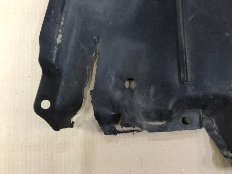 Защита днища задняя SIENNA 11-16 2012 GSL30 3.5 2GR-FE Защита днища задняя SIENNA 11-16 2012 GSL30 3.5 2GR-FE