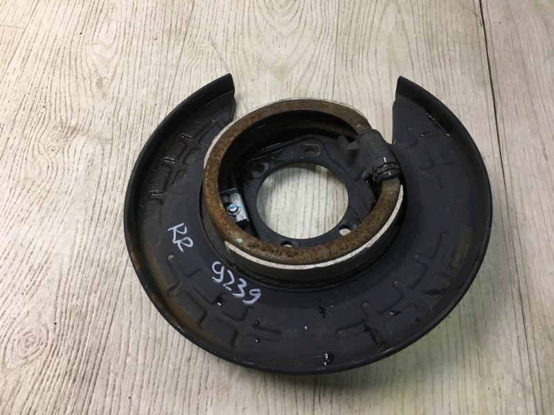 Тормозной механизм задний правый KIA OPTIMA JF 15-20 2016 JF 2.4 G4KJ 58270-C1100 Б/У