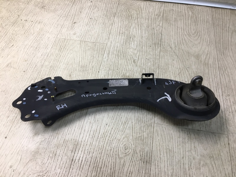 Рычаг задней подвески продольный правый OPTIMA JF 15-20 2016 JF 2.4 G4KJ