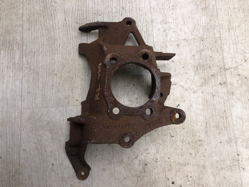 Запчасть цапфа задняя левая FORD ESCAPE 12-19 2014 TM2 2.0 HDTX CV6Z-5A969-G Б/У Цапфа задняя левая FORD ESCAPE 12-19 2014 TM2 2.0 HDTX CV6Z-5A969-G Б/У