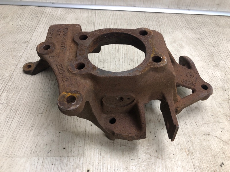 Цапфа задняя левая FORD ESCAPE 12-19 TM2 2.0 HDTX Цапфа задняя левая FORD ESCAPE 12-19 TM2 2.0 HDTX