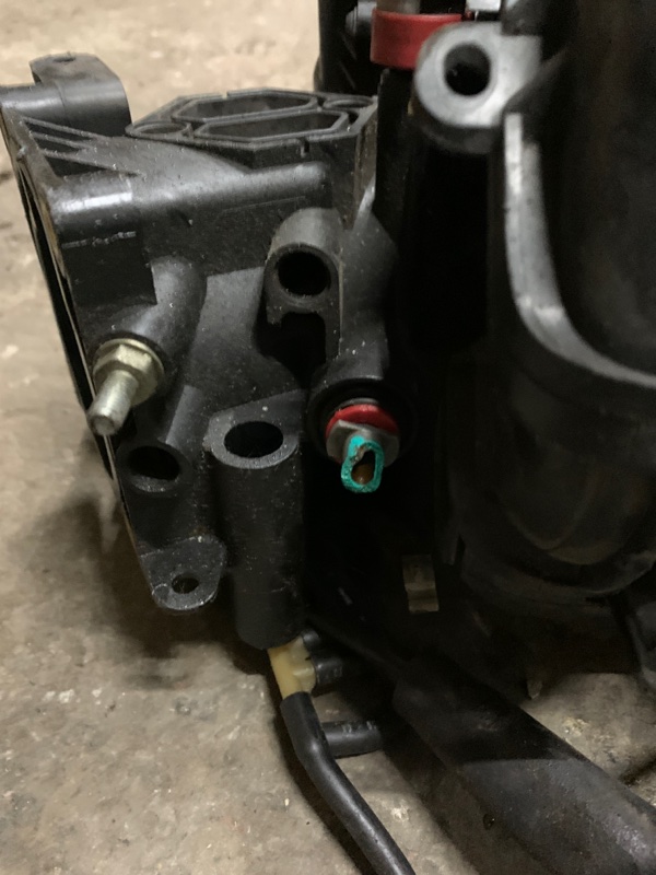 Коллектор впускной MAZDA 6 GH 07-12 2.0 LF-DE Коллектор впускной MAZDA 6 GH 07-12 2.0 LF-DE