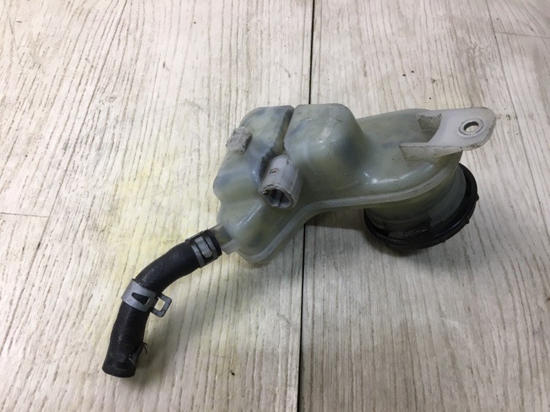 Бачок главного тормозного цилиндра RDX 06-12 2008 Внедорожник 2.3