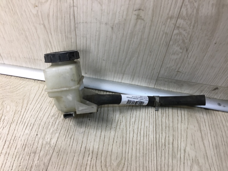 Бачок главного тормозного цилиндра NISSAN MURANO Z50 02-07 46090-CA000 Б/У