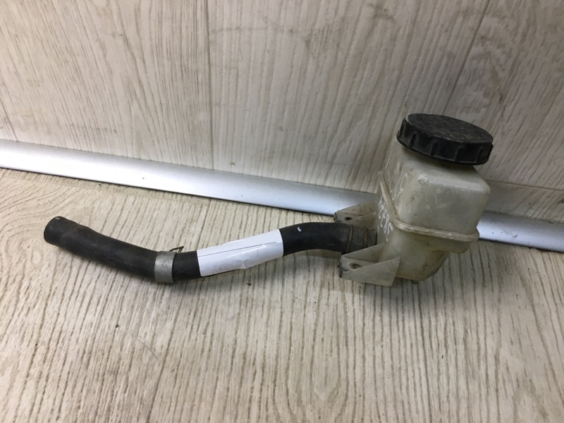 Бачок главного тормозного цилиндра MURANO Z50 02-07