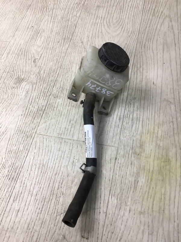 Бачок главного тормозного цилиндра MURANO Z50 02-07