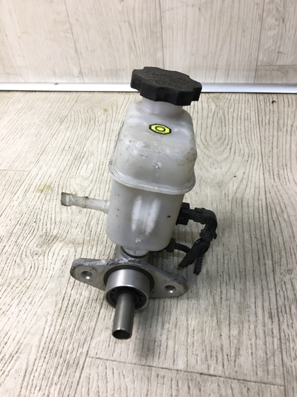 Главный тормозной цилиндр HYUNDAI SANTA FE (CM) 05-12 CM