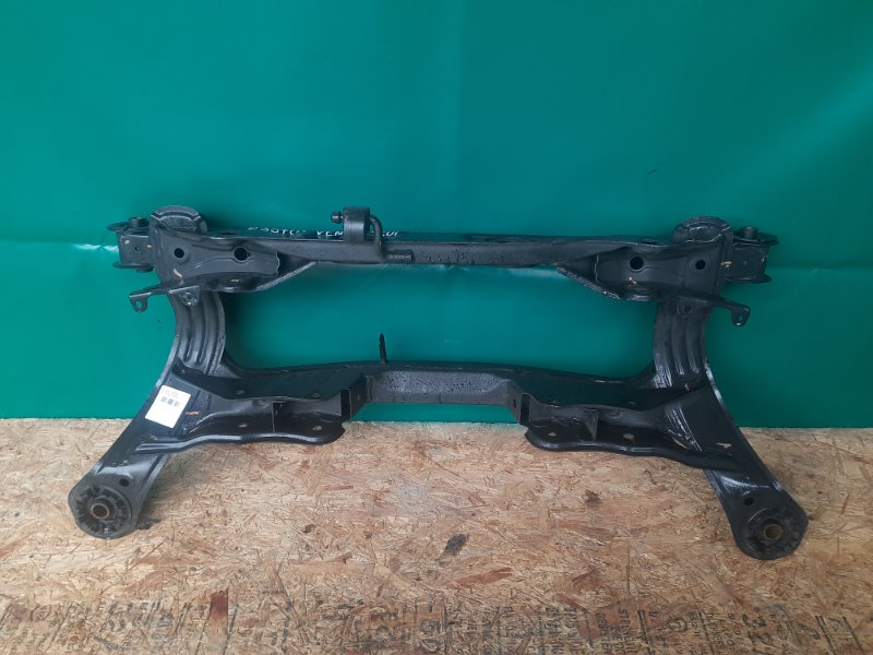 Балка задней подвески TOYOTA VENZA 09-16 2011 Внедорожник 3.5 2GR-FE 51206-0T020 Б/У