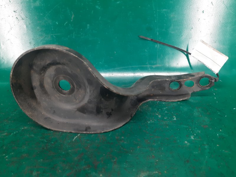 Крепление балки подвески заднее левое RDX 12-19 2013 Внедорожник 3.5 J35Z2