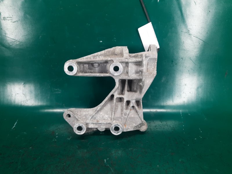 Кронштейн компрессора кондиционера ACURA RDX 12-19 2013 Внедорожник 3.5 J35Z2 38930-RK1-A00 Б/У