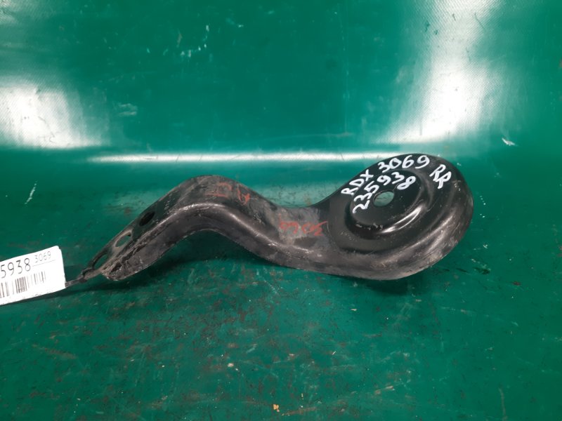 Крепление балки подвески заднее правое RDX 12-19 2013 Внедорожник 3.5 J35Z2