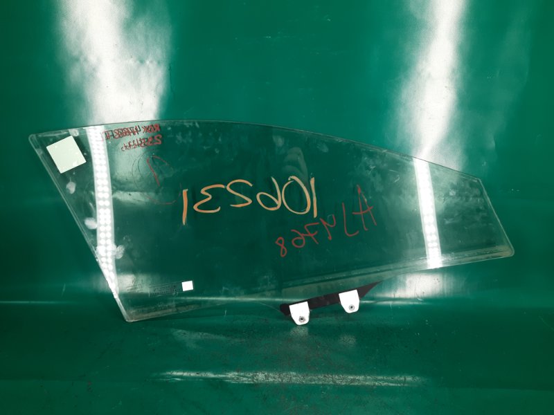 Стекло двери переднее левое RDX 12-19 2017 Внедорожник 3.5 J35Z2