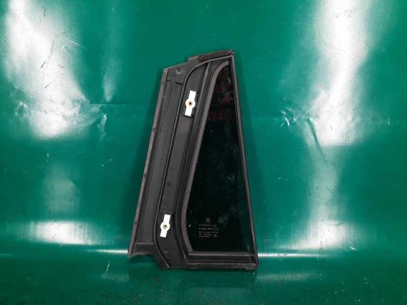 Стекло двери глухое заднее левое RDX 12-19 2017 Внедорожник 3.5 J35Z2