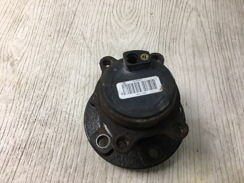 Ступица задняя FORD FOCUS 10-18 2014 BK 2.0 XQDA BV6Z-1104-B Б/У