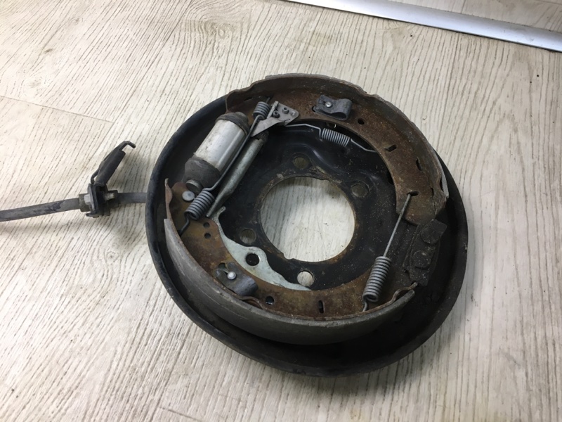 Тормозной механизм задний правый FOCUS 10-18 2014 BK 2.0 XQDA