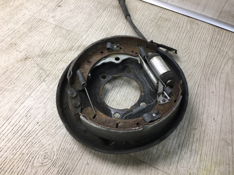 Тормозной механизм задний правый FOCUS 10-18 2014 BK 2.0 XQDA