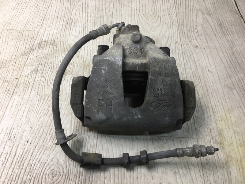 Суппорт тормозной передний правый FORD FOCUS 10-18 2014 BK 2.0 XQDA CV6Z-2B120-A Б/У