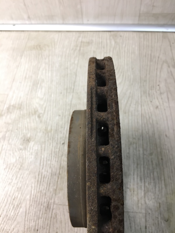 Тормозной диск передний FORD FOCUS 10-18 BK 2.0 XQDA