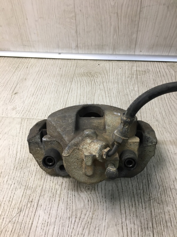 Суппорт тормозной передний правый FORD FOCUS 10-18 BK 2.0 XQDA