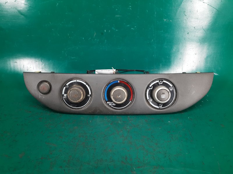 Блок управления печкой TOYOTA CAMRY 30 02-06 2005 Седан 2.4 2AZFE 55902-06120 Б/У