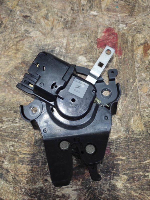 Замок крышки багажника 3 BL 09-13