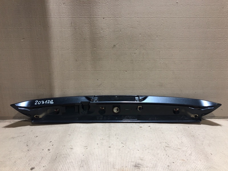 Спойлер крышки багажника RAV4 05-12 Спойлер крышки багажника RAV4 05-12