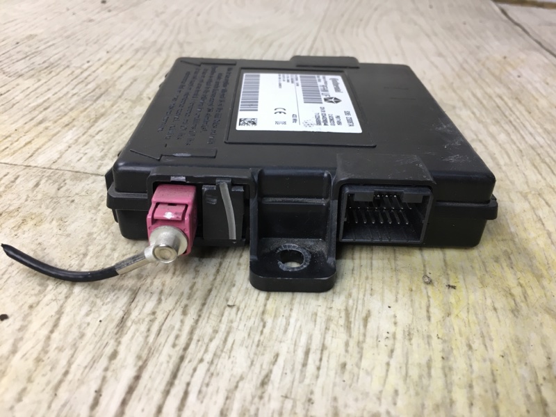 Блок электронный CHRYSLER 200 14-16 UF 2.4 ED6