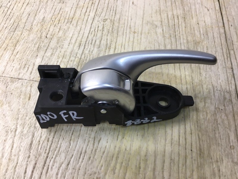 Ручка двери внутренняя передняя правая 200 14-16 2016 UF 2.4 ED6