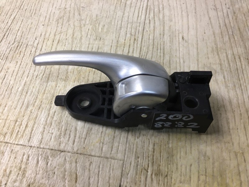 Ручка двери внутренняя передняя левая CHRYSLER 200 14-16 2016 UF 2.4 ED6 68249055AA Б/У
