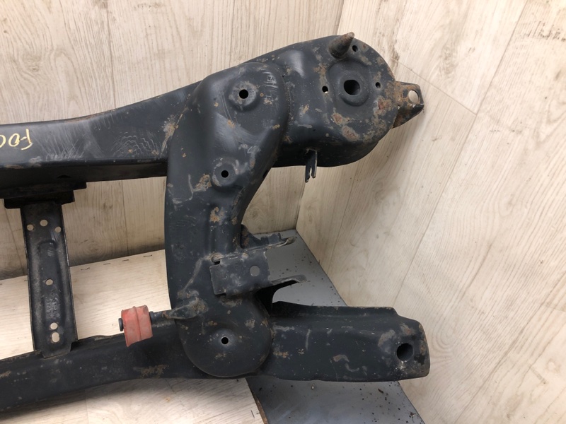 Балка задней подвески FORD ESCAPE 12-19 Балка задней подвески FORD ESCAPE 12-19