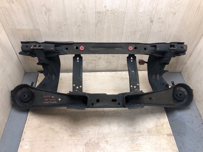 Балка задней подвески ESCAPE 12-19 Балка задней подвески ESCAPE 12-19