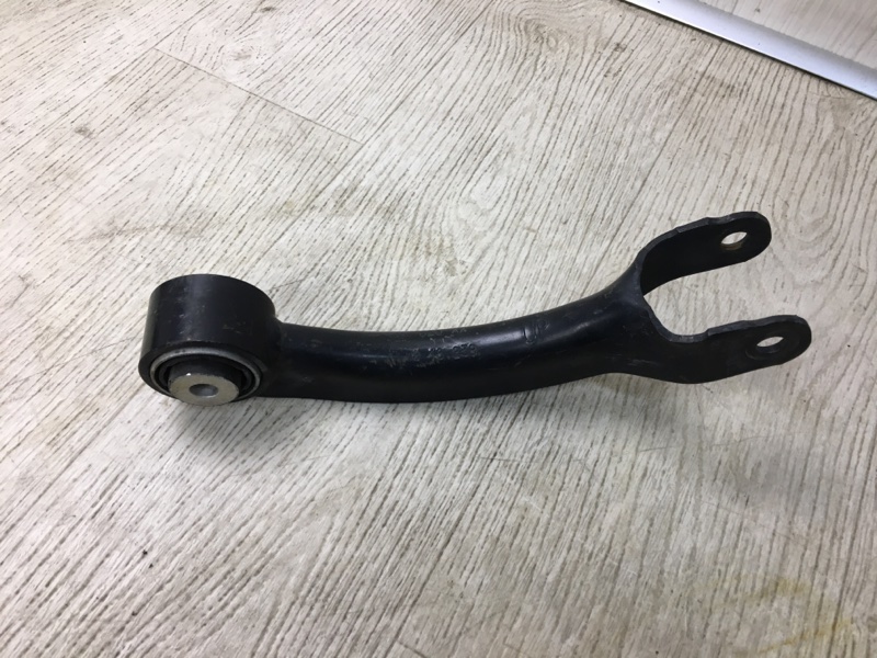 Рычаг задней подвески поперечный верхний CHEROKEE 14- 2017 KL 2.4 ED6 Рычаг задней подвески поперечный верхний CHEROKEE 14- 2017 KL 2.4 ED6