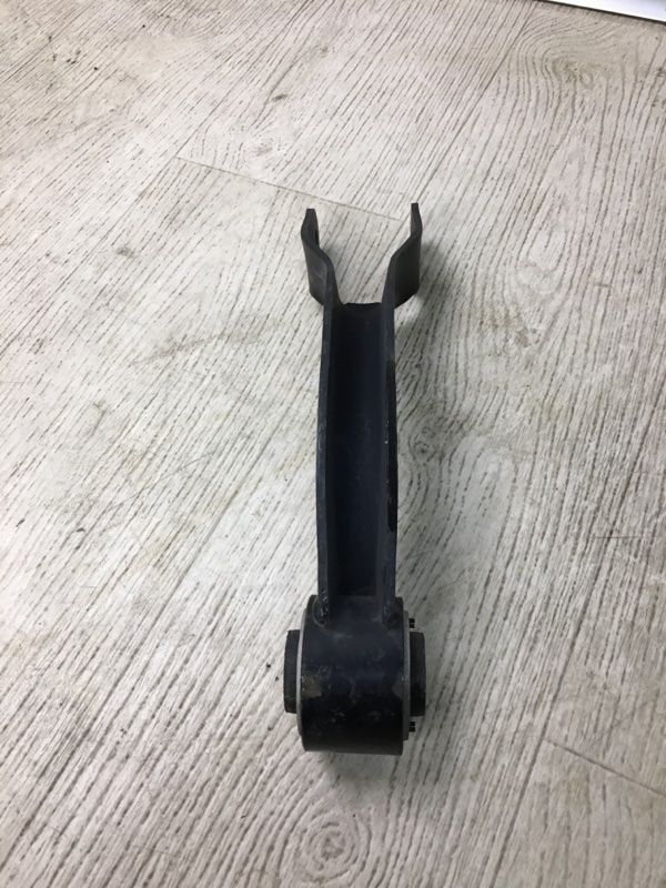 Рычаг задней подвески поперечный верхний CHEROKEE 14- 2017 KL 2.4 ED6 Рычаг задней подвески поперечный верхний CHEROKEE 14- 2017 KL 2.4 ED6