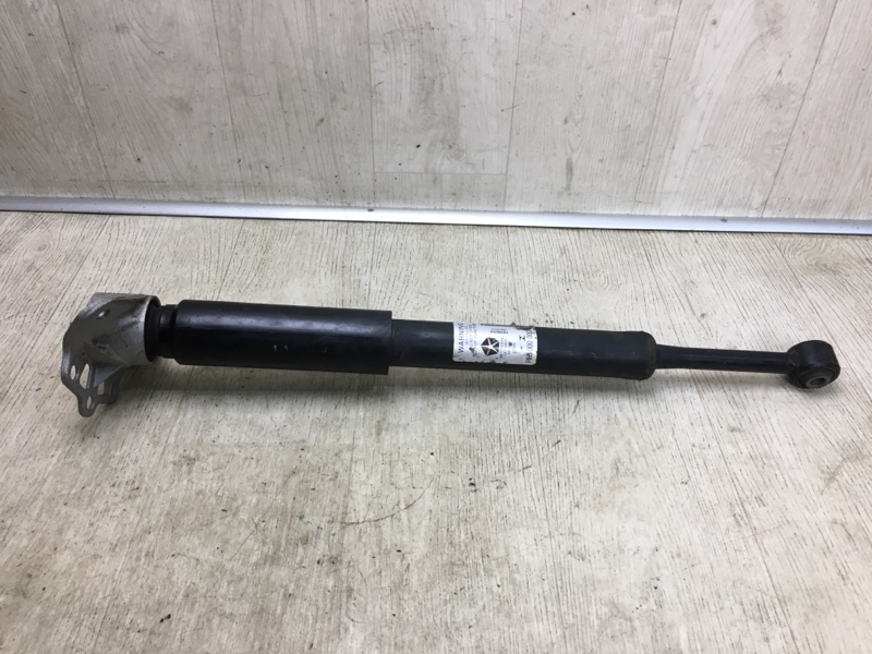 Запчасть амортизатор задний JEEP CHEROKEE 14- 2017 KL 2.4 ED6 68224858AD Б/У Амортизатор задний JEEP CHEROKEE 14- 2017 KL 2.4 ED6 68224858AD Б/У