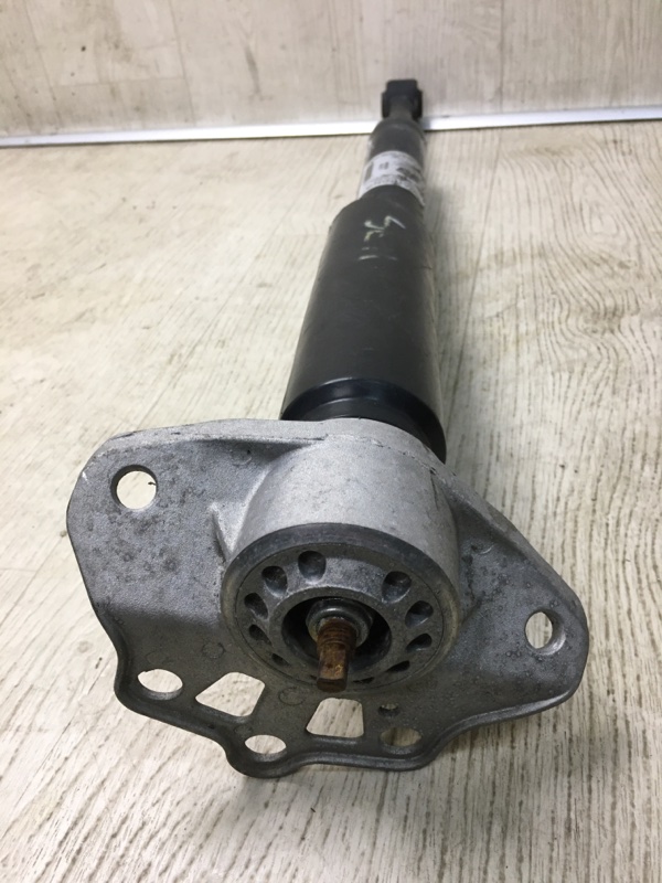 Амортизатор задний JEEP CHEROKEE 14- KL 2.4 ED6 Амортизатор задний JEEP CHEROKEE 14- KL 2.4 ED6