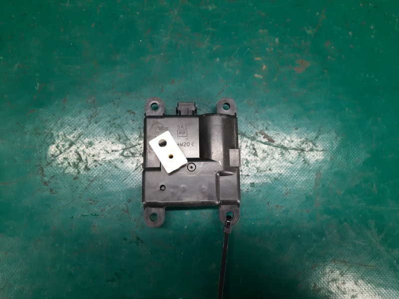 Запчасть моторчик заслонки печки NISSAN MURANO Z51 07-14 2009 Внедорожник 3.5 VQ35DE 27731-EG000 Б/У Моторчик заслонки печки NISSAN MURANO Z51 07-14 2009 Внедорожник 3.5 VQ35DE 27731-EG000 Б/У